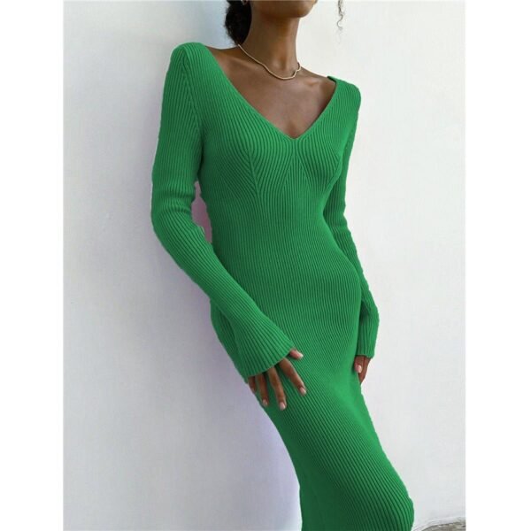 Coco Pleated A-line V Neck Midi Dresses
